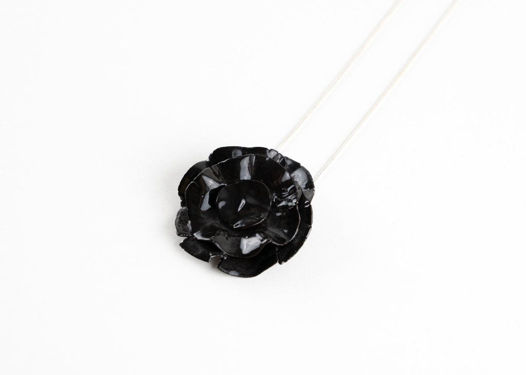 Wardi collar negro