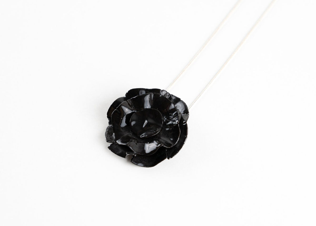 Wardi collar negro